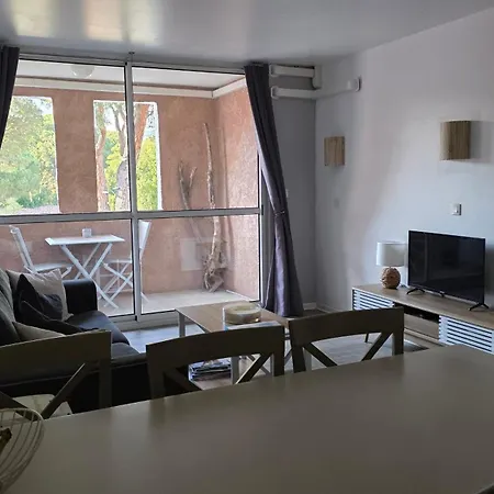 아파트 Grand T3 Climatise A Raphael Valescure Saint-Raphaël