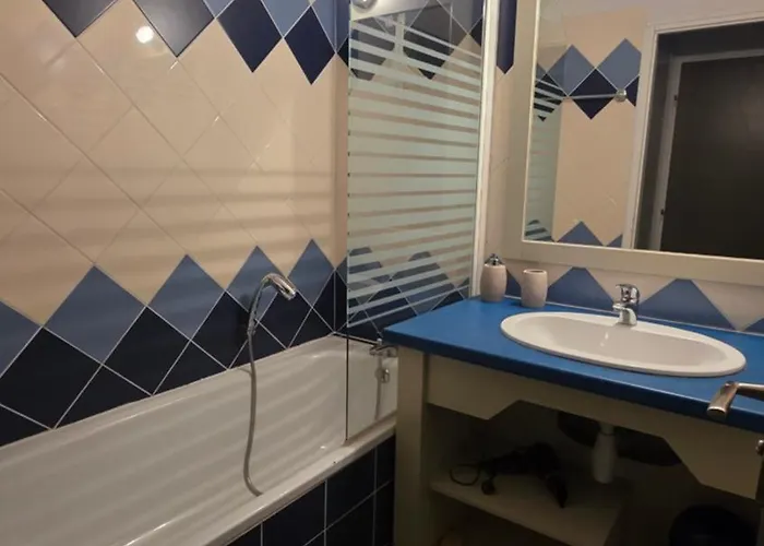 Grand T3 Climatise A Raphael Valescure Apartmán