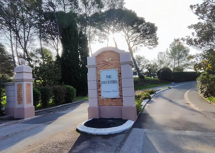 Apartmán Grand T3 Climatise A Raphael Valescure Saint-Raphaël